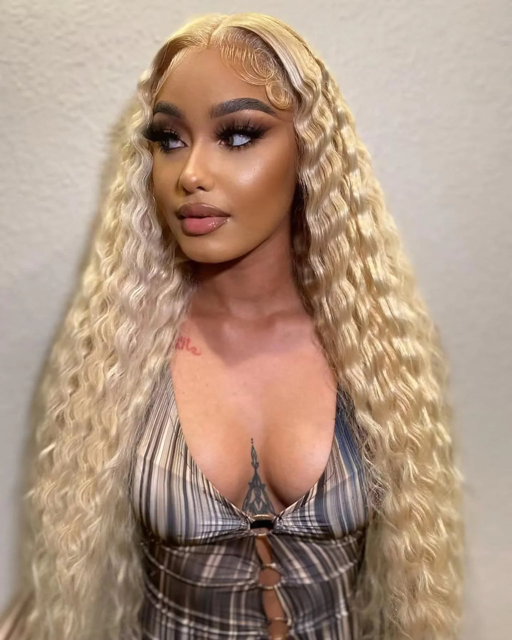 40 Inch Honey Blonde 613 HD Lace Frontal Wig 13x6 Curly Wigs Preplucked Loose Deep Wave Wigs Human Hair 13x4 Lace Frontal Wig