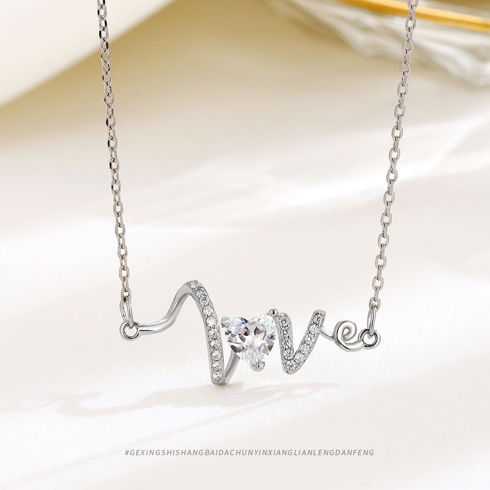 High-end, Personalized Clavicle Necklace Accessory